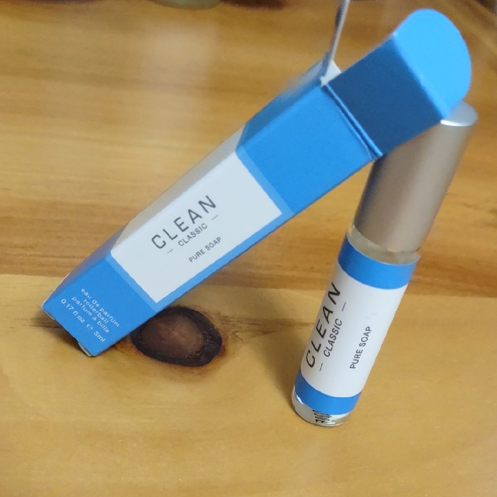 Clean Classic Pure Soap Roller Ball